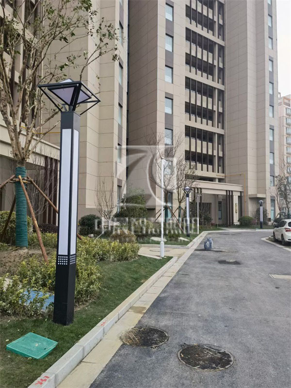 美好小區(qū)景觀(guān)燈柱